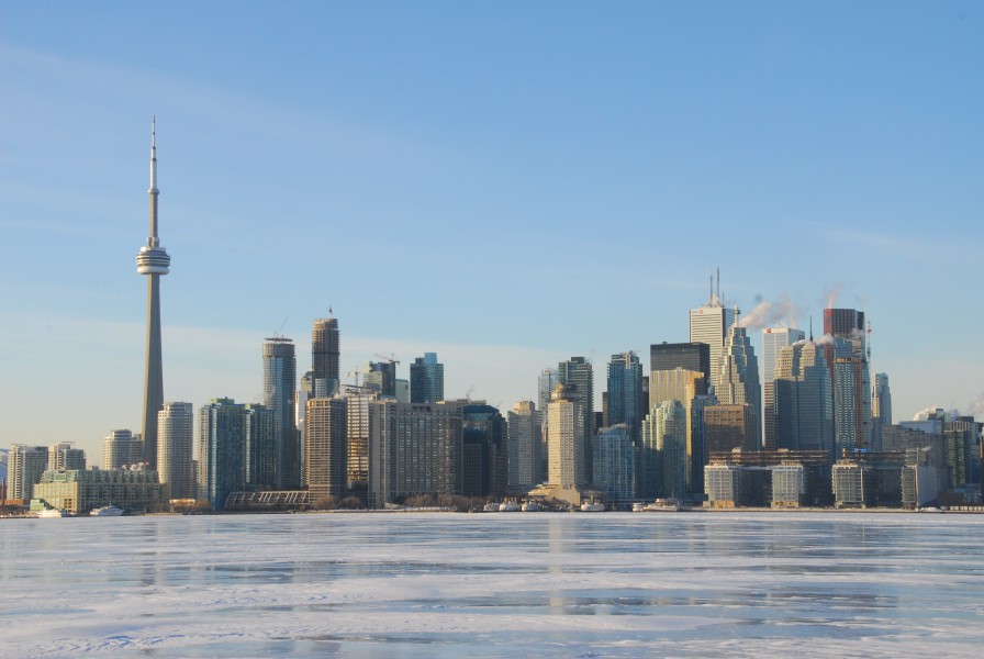 Downtown from Ward's Island (11740832935)