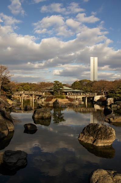 Japanese garden pond at Daisen Park in Sakai, January 2016