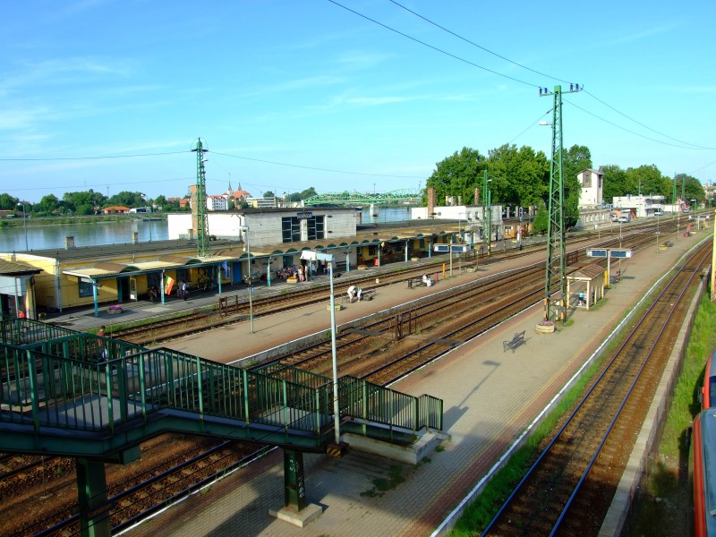 Komárom, železniční nádraží