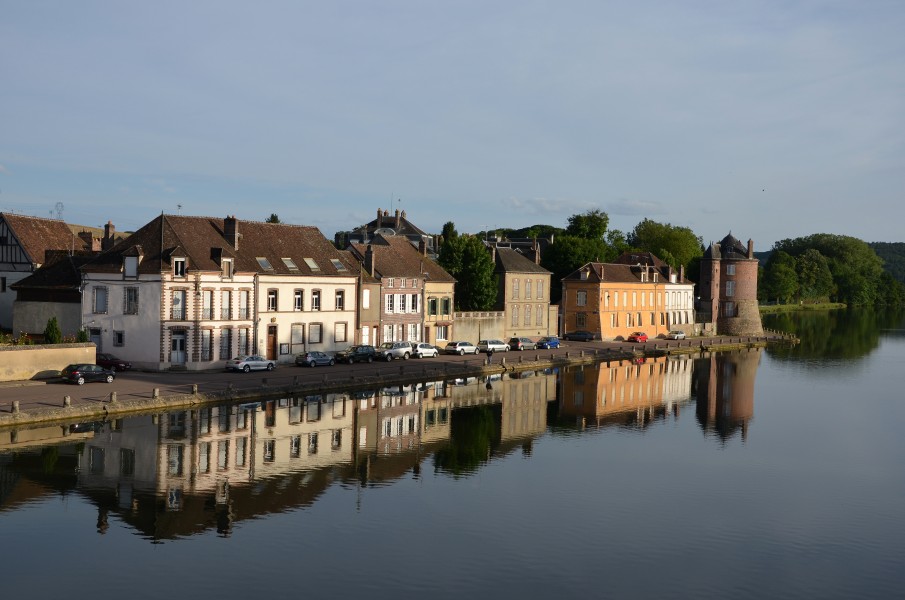L'Yonne à Villeneuve sur Yonne DSC 0422