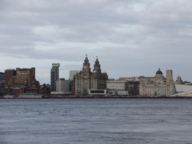 Liverpool Waterfront from Woodside, Birkenhead - DSCF0035