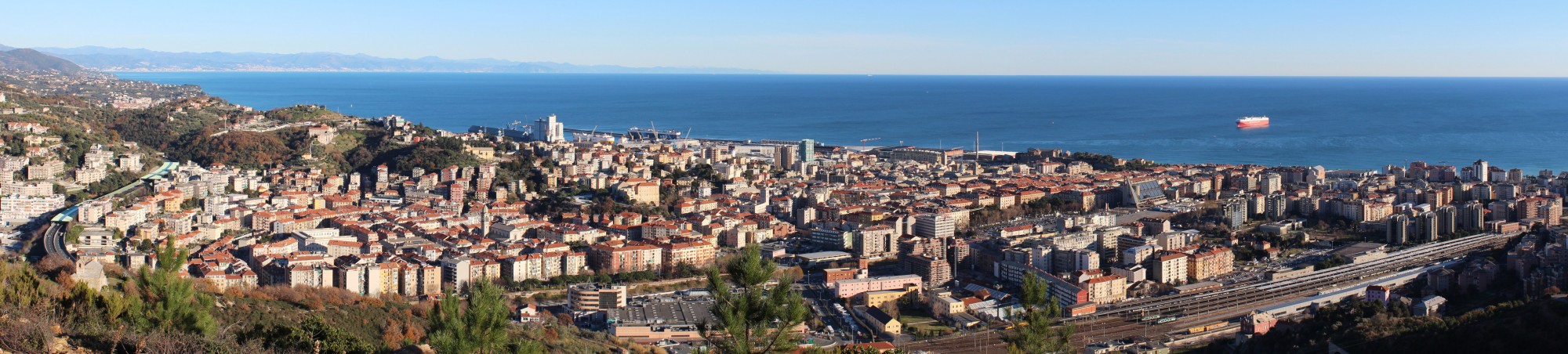 Savona panorama 2012 cilindric edit