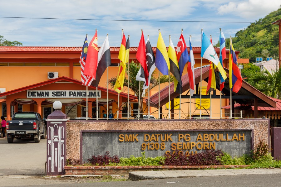 Semporna Sabah SMK-Datuk-Pg-Abdullah-02