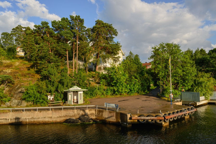 Skarpö July 2015 03