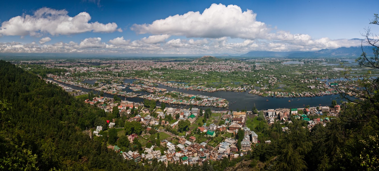 Srinagar pano