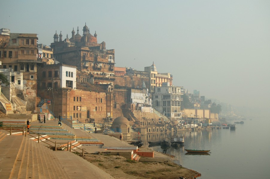 Varanasi 2010 ghats2
