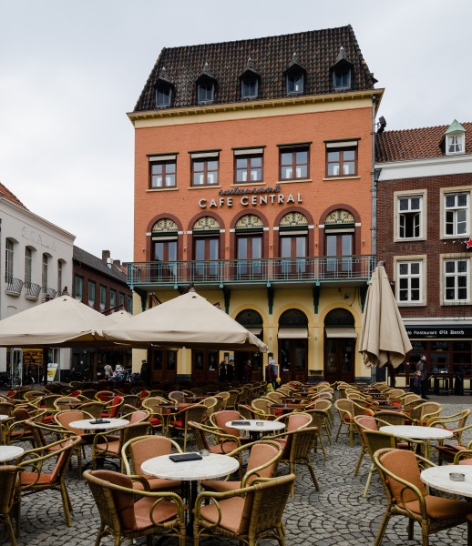Venlo-Cafe-Central-2013