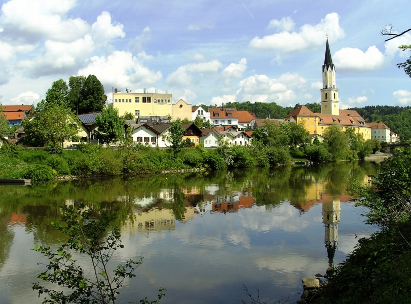 Vils mit Stadt Vilshofen, Mai 2010