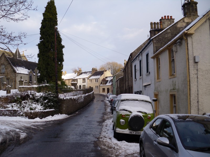VW Camper Van, Church Street, Kilbarchan, Renfrewshire. - panoramio