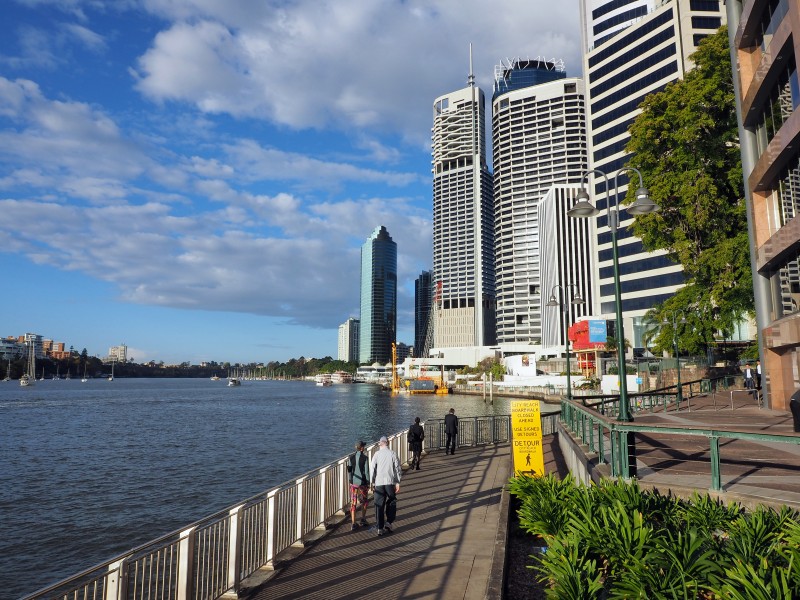 Walkway next to the Brisbane River July 2014