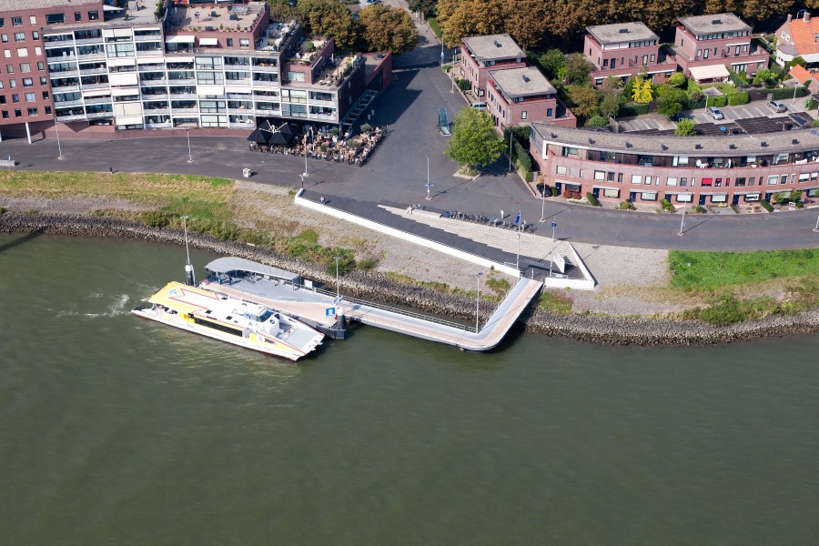 Waterbushalte Papendrecht Veerdam luchtfoto 01