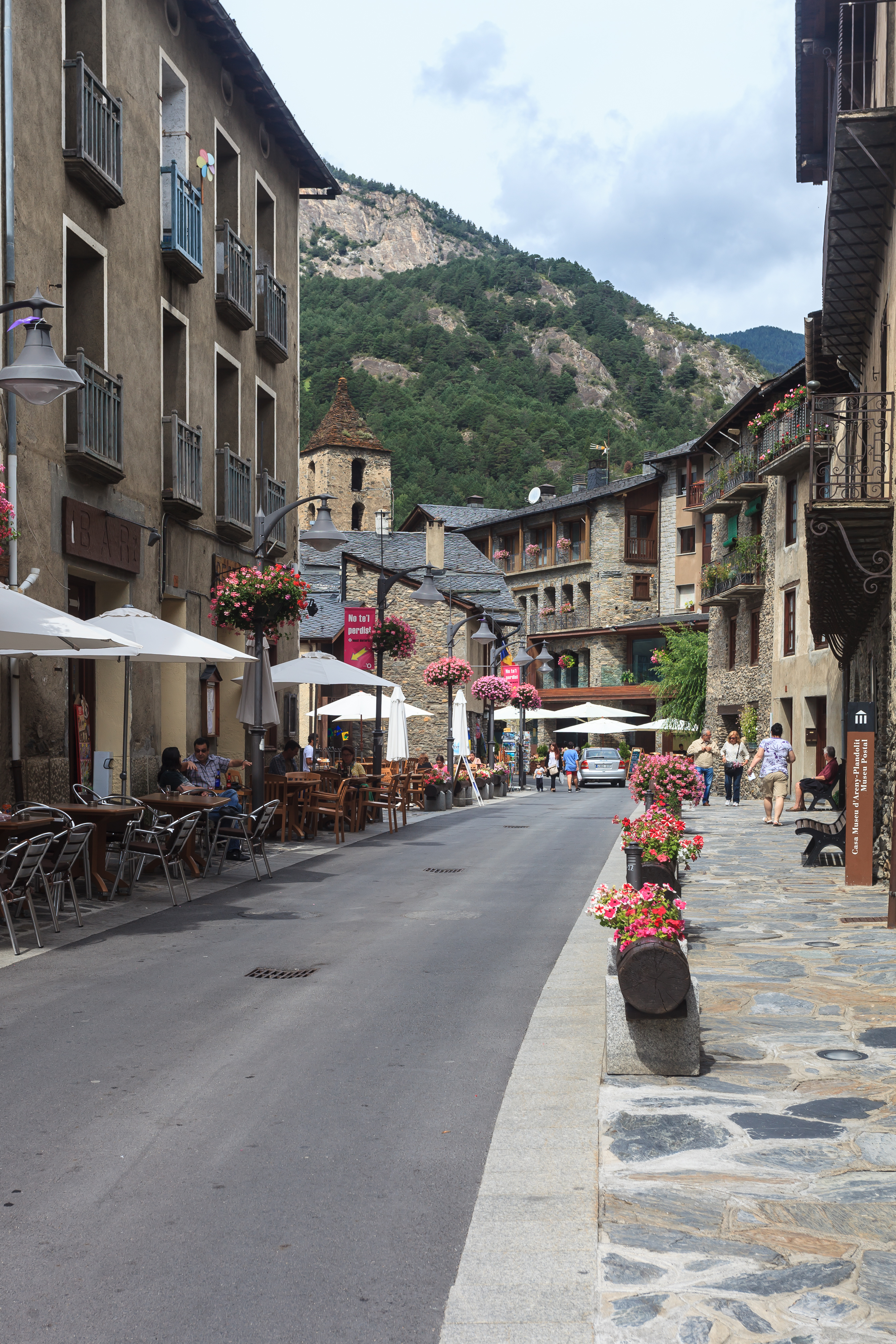 Rúa en Ordino. Andorra 190