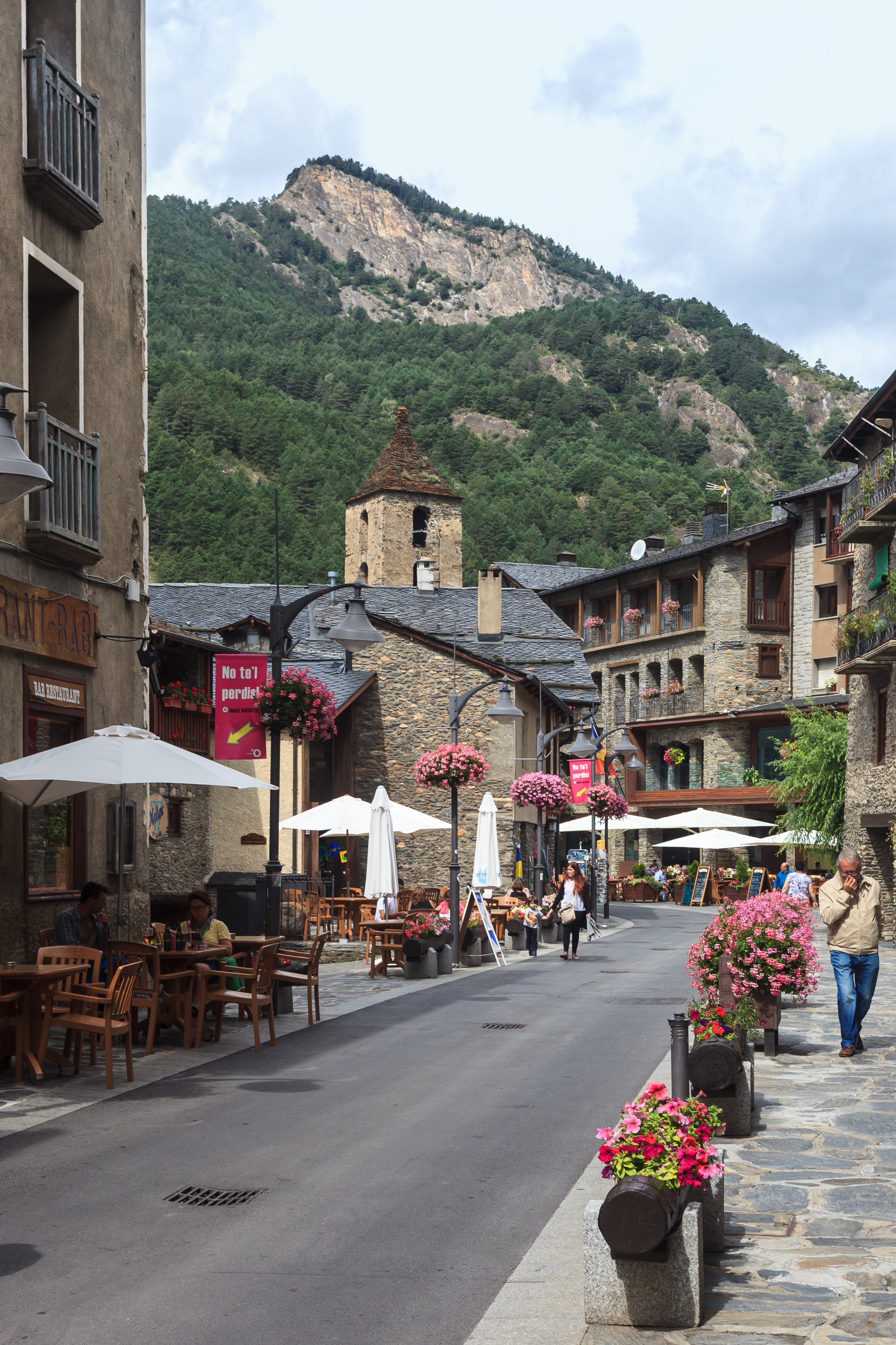 Rúa en Ordino. Andorra 191