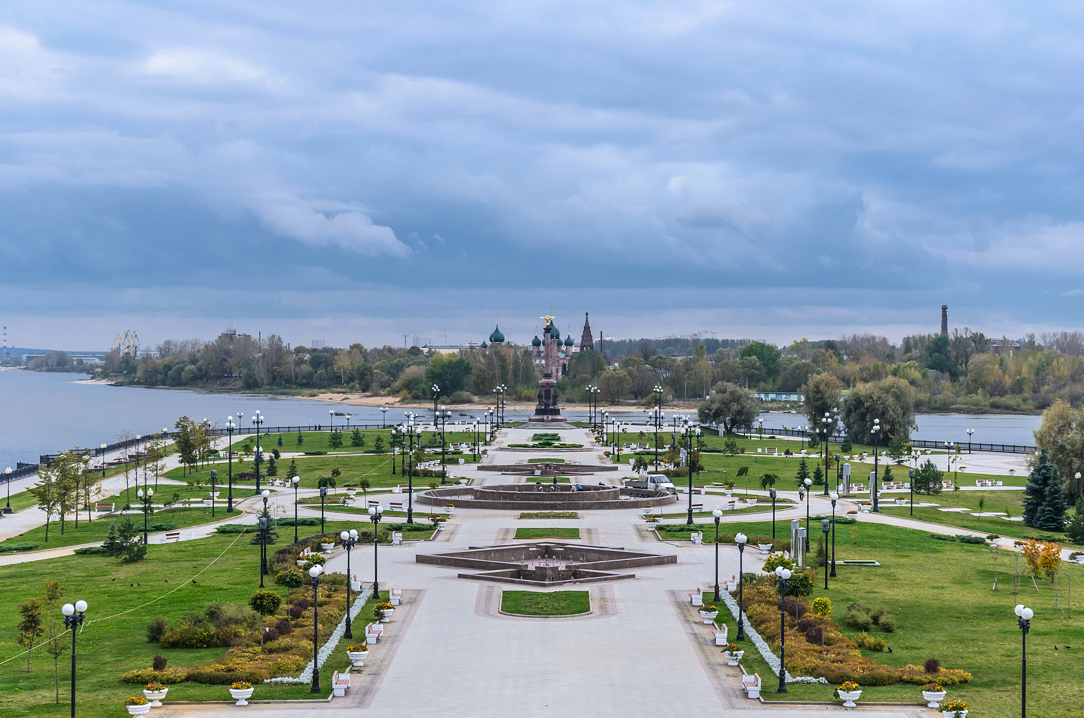 Strelka of Yaroslavl 01