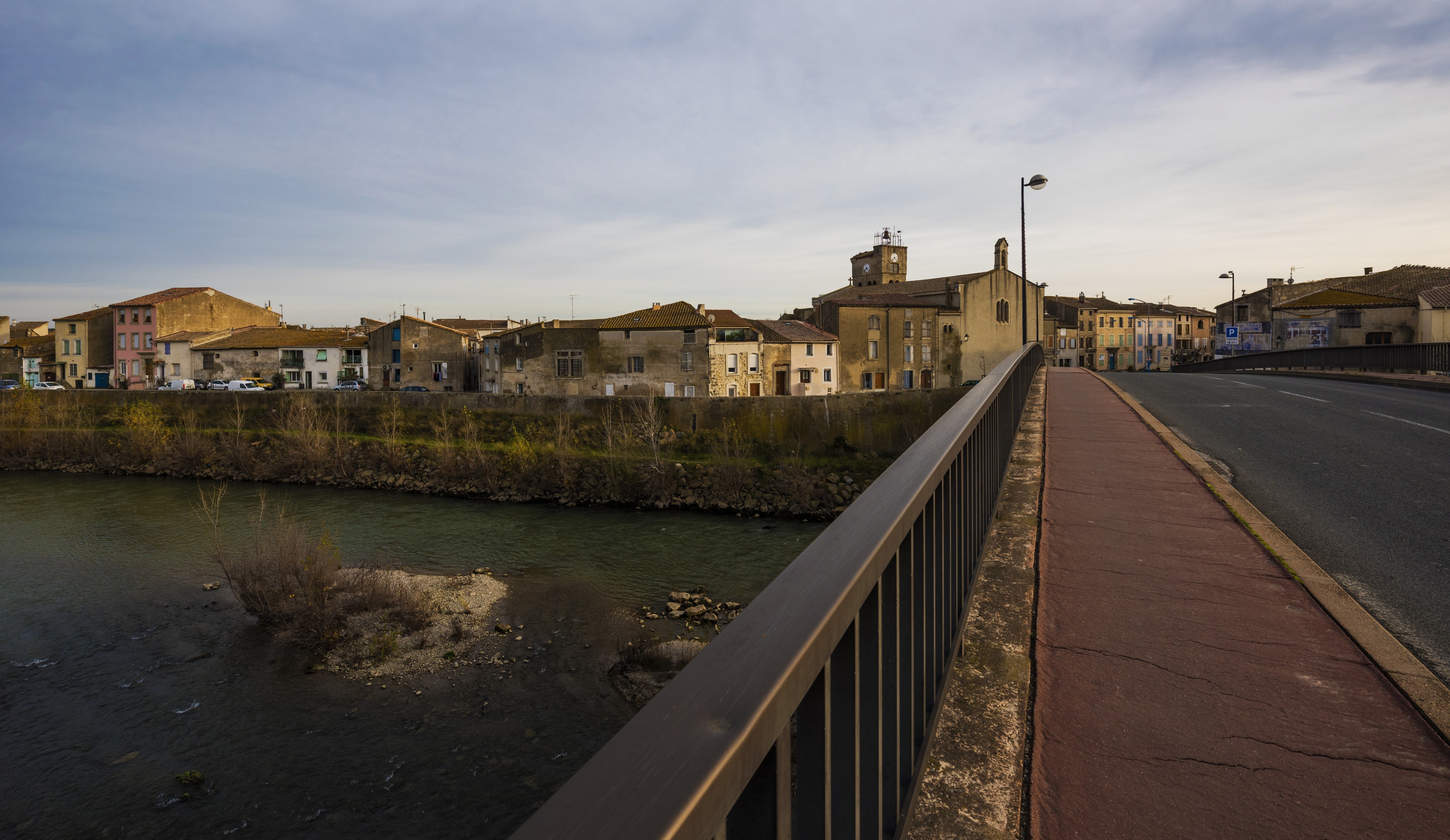 Coursan from the bridge