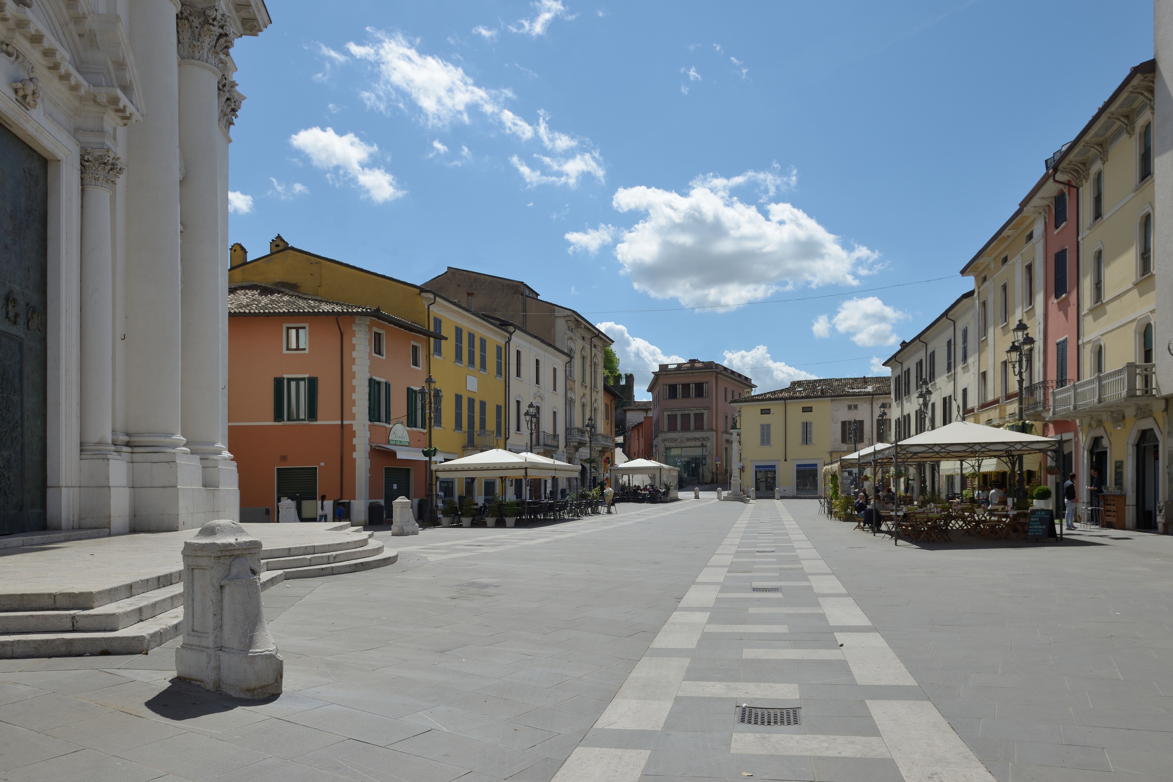 Montichiari Piazza Santa Maria