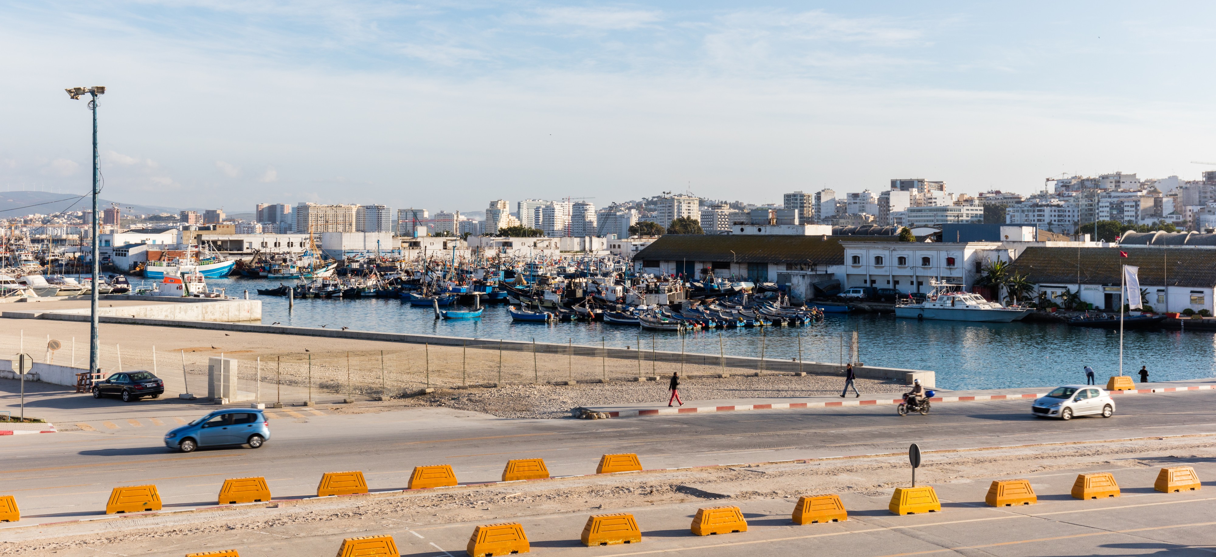 Puerto, Tánger, Marruecos, 2015-12-11, DD 56
