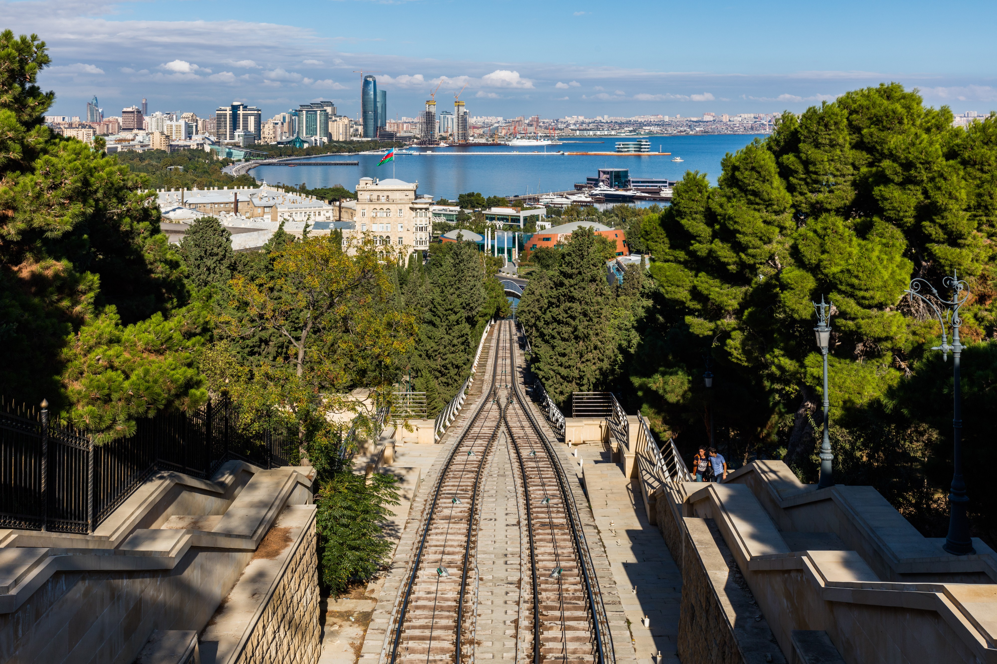 Vista de Baku, Azerbaiyán, 2016-09-26, DD 138