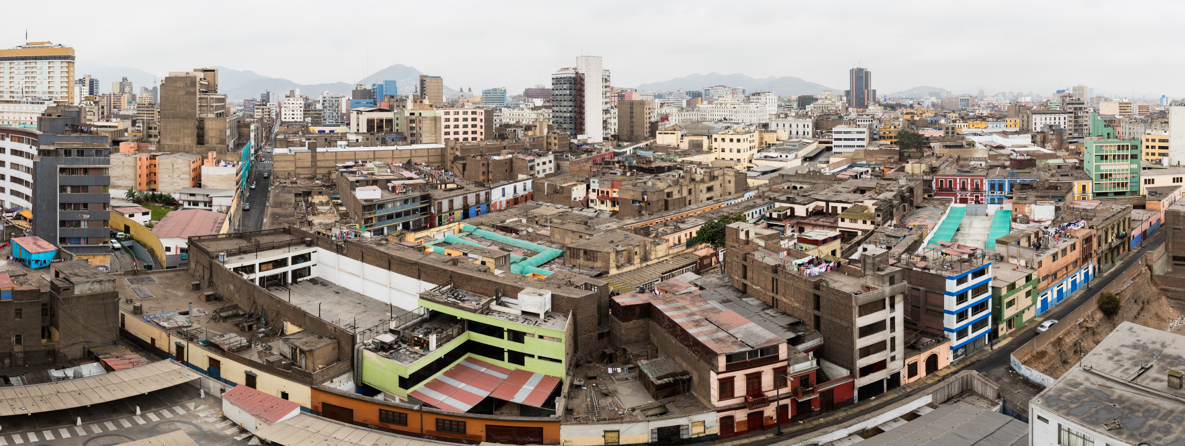 Vista del centro de Lima, Perú, 2015-07-28, DD 04-06 PAN