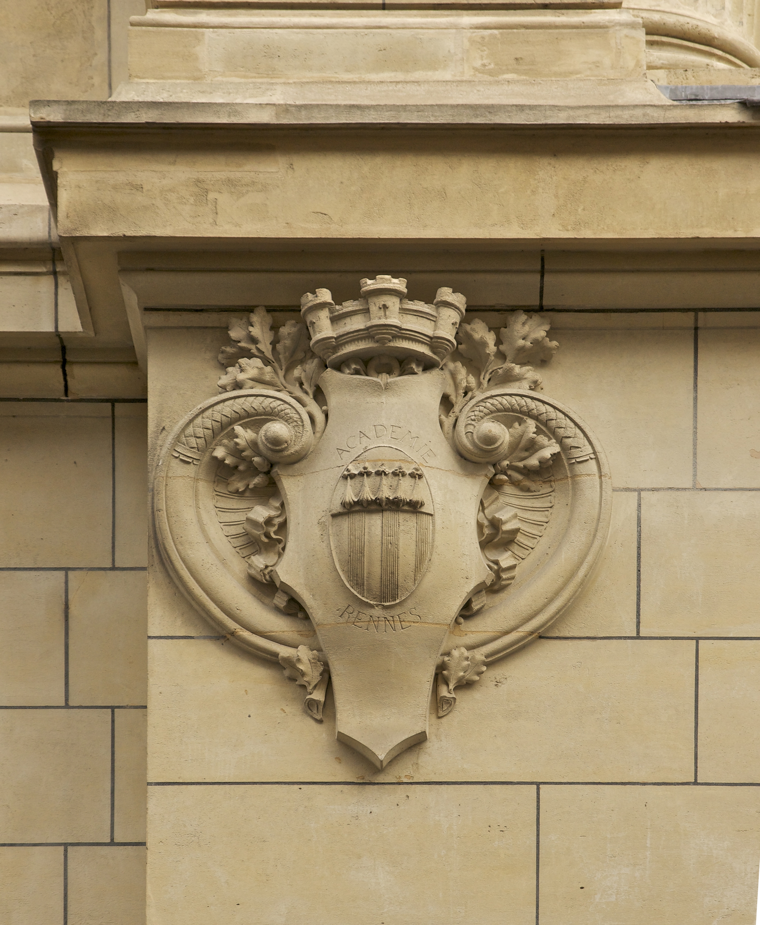 Armoiries Académie Rennes mur Sorbonne