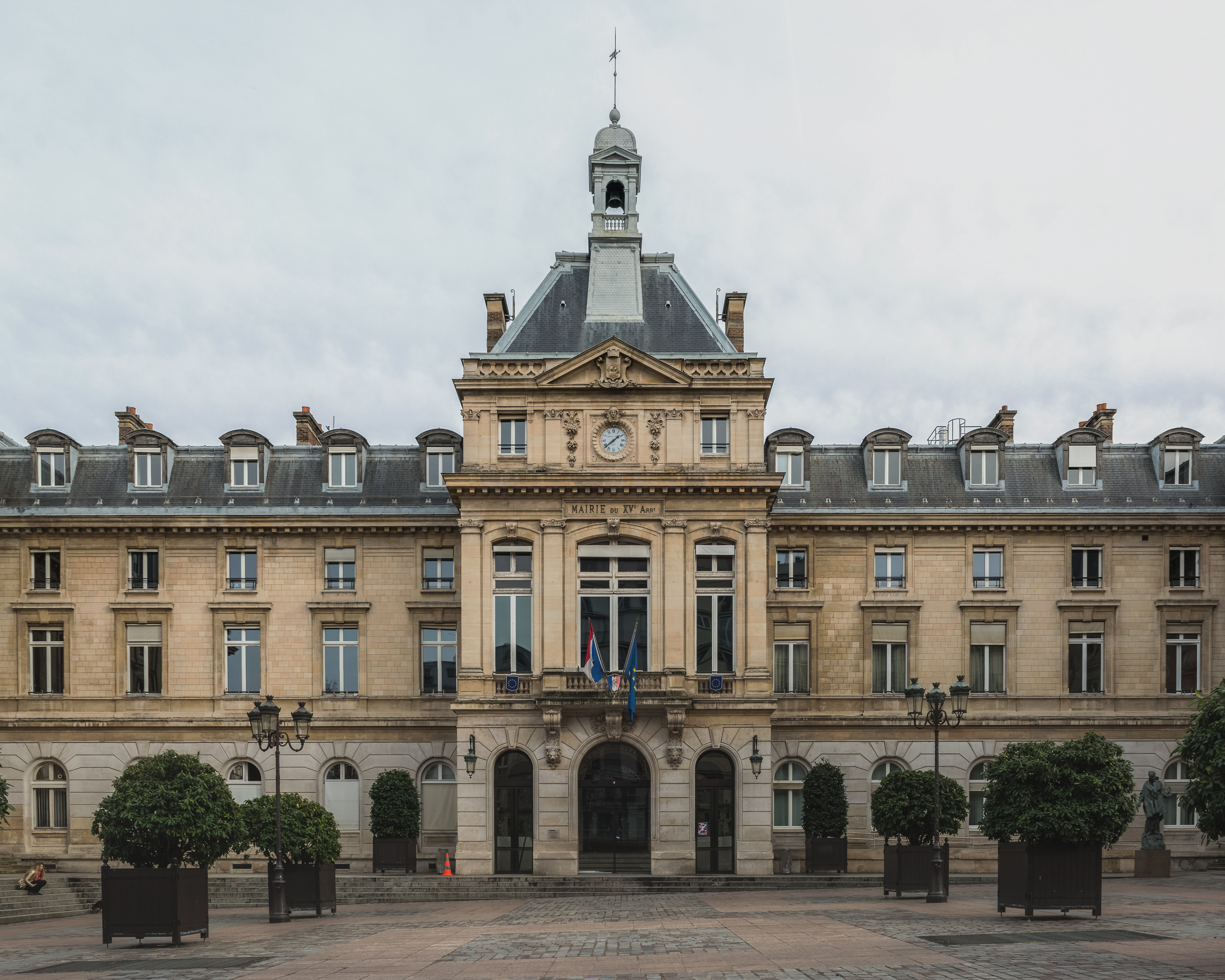 Mairie du 15e 140201 1