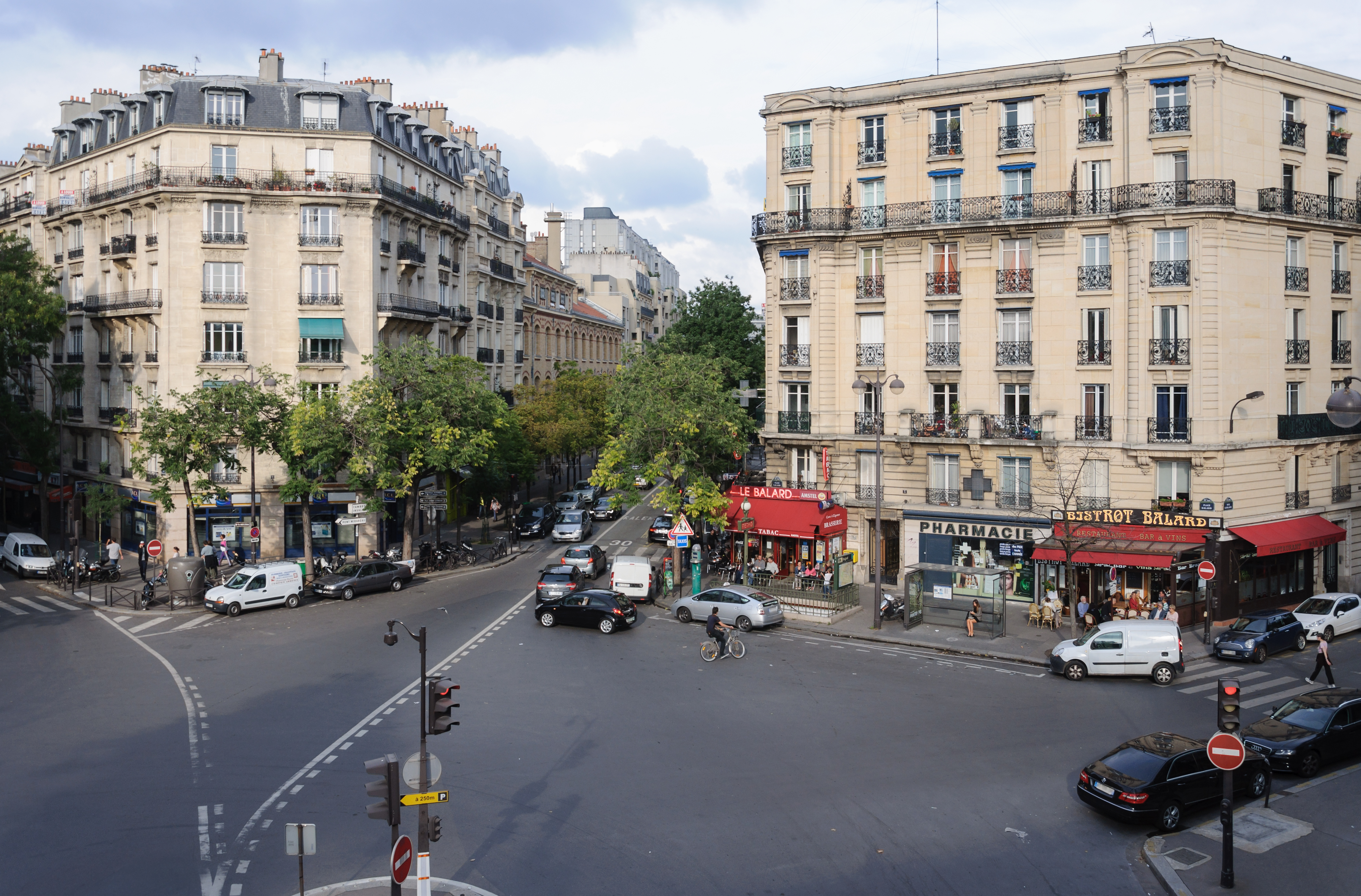Paris 15e Place Balard