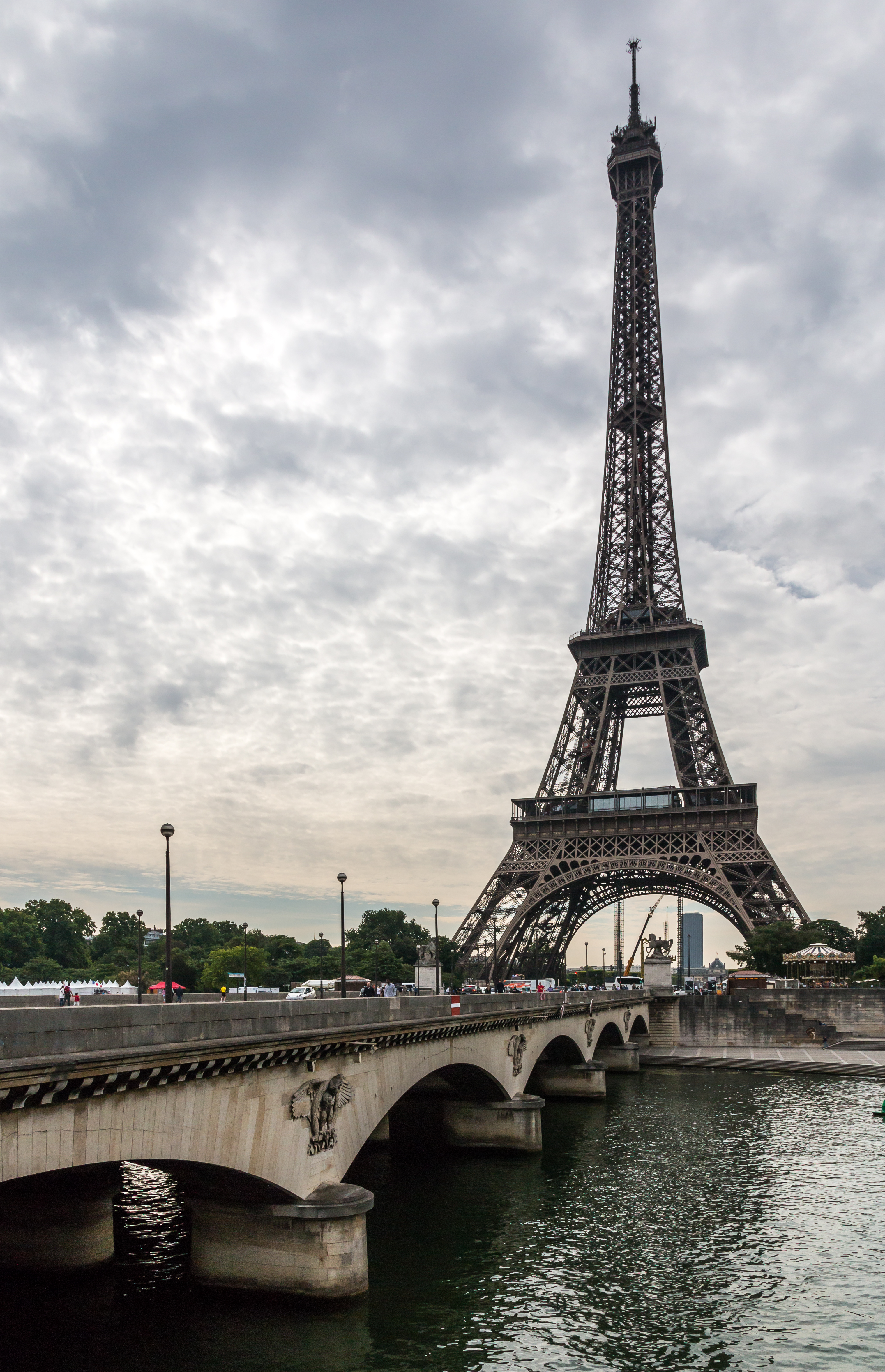 Paris, Eiffelturm -- 2014 -- 1245