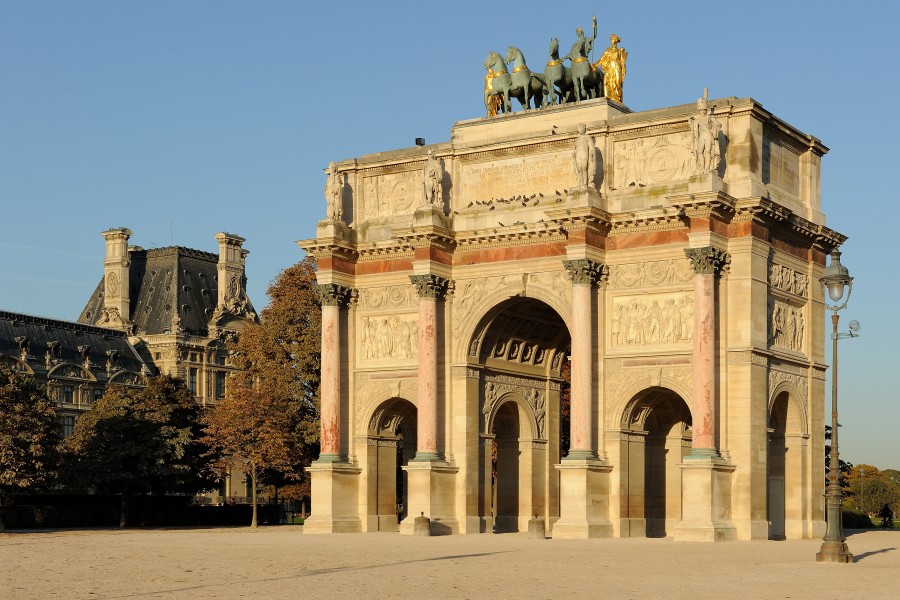 Arc de triomphe du carrousel in Paris France