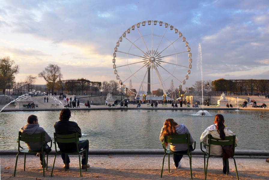 Grand bassin octogonal Jardin des Tuileries 003
