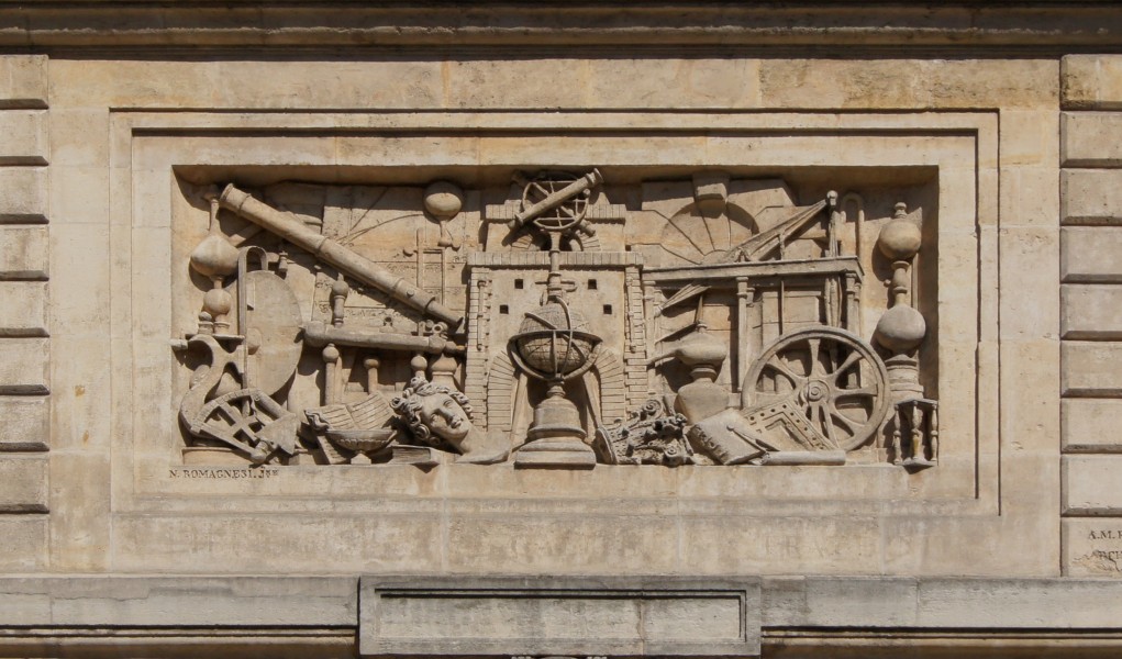 Les Sciences bas-relief ancienne école polytechnique