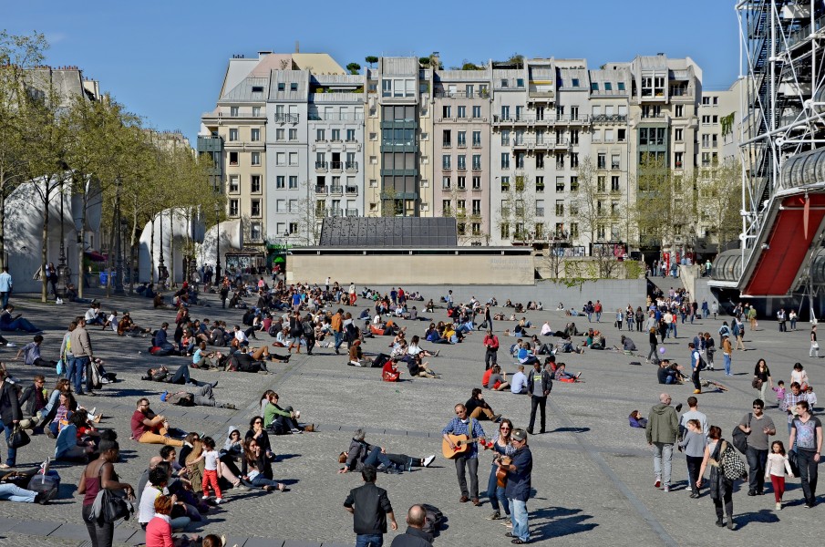 Paris Esplanade Beaubourg 2014