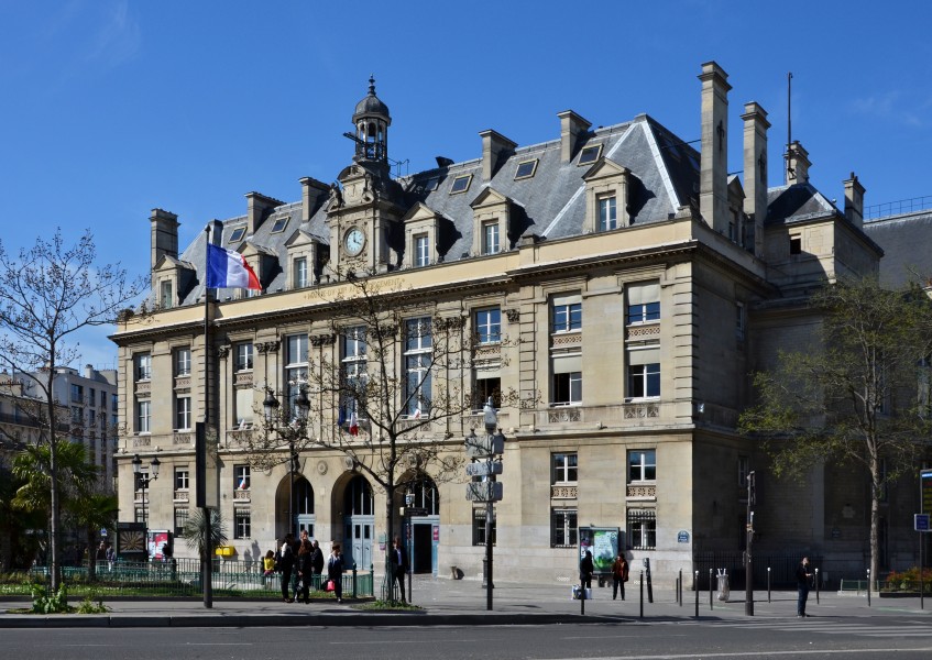 Paris Mairie XIIIe façade 2014