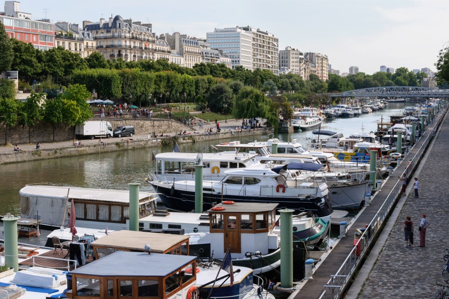Paris port jardin Arsenal