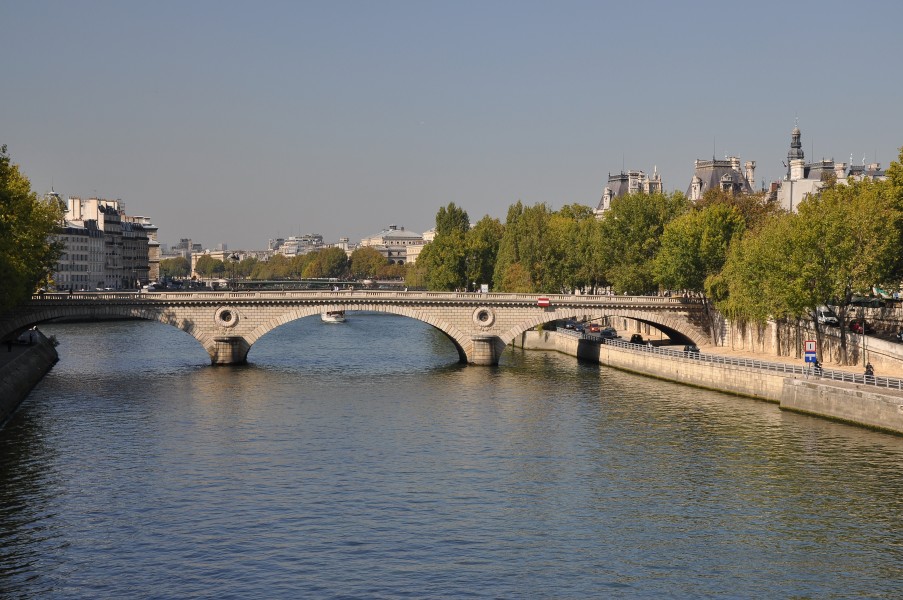 Pont Louis-Philippe Paris 001