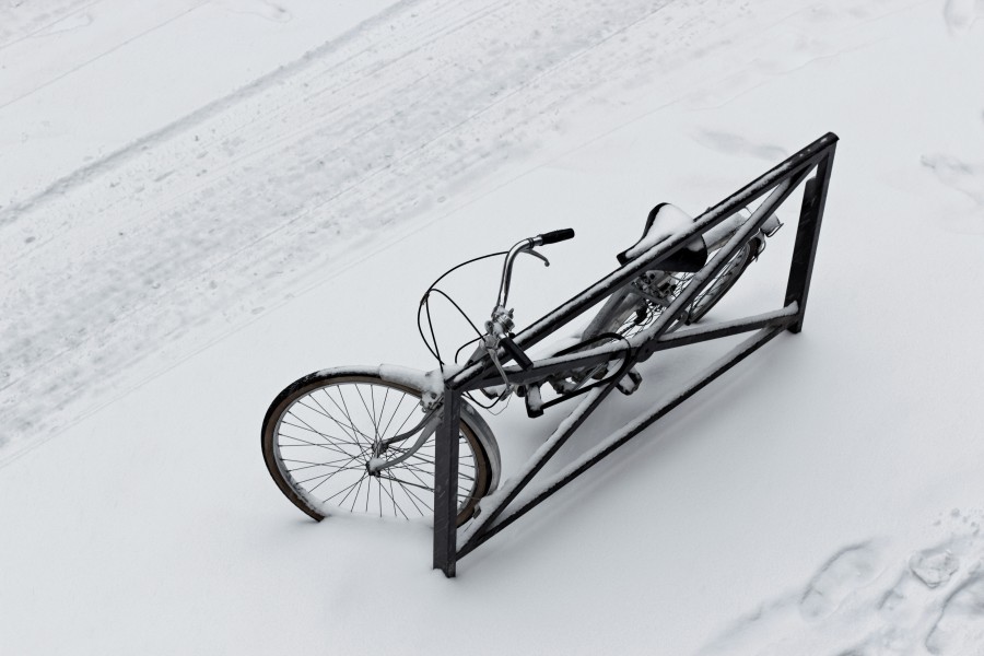 Vélo dans la neige 01