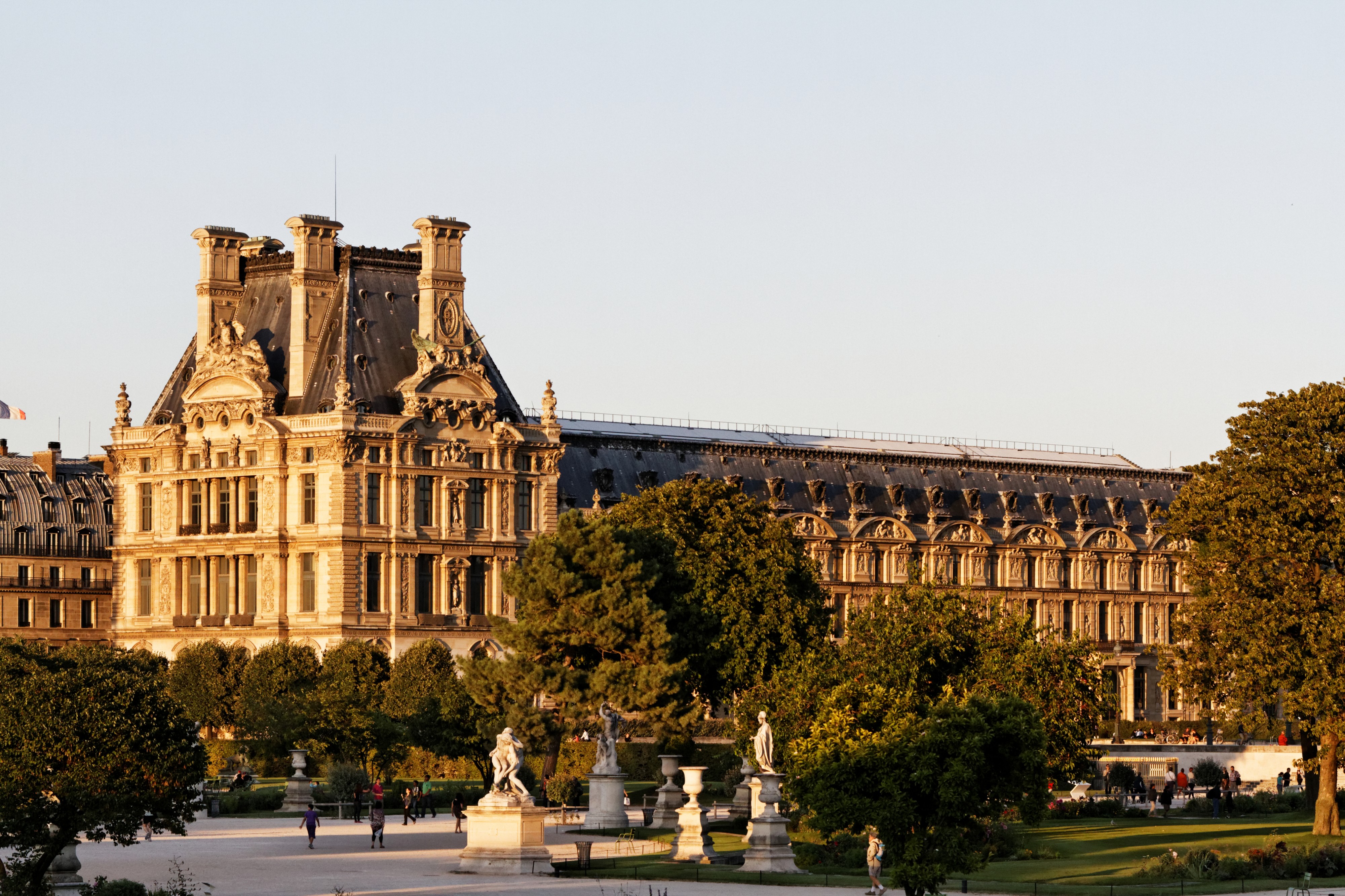 Paris - Palais du Louvre - PA00085992 - 1592