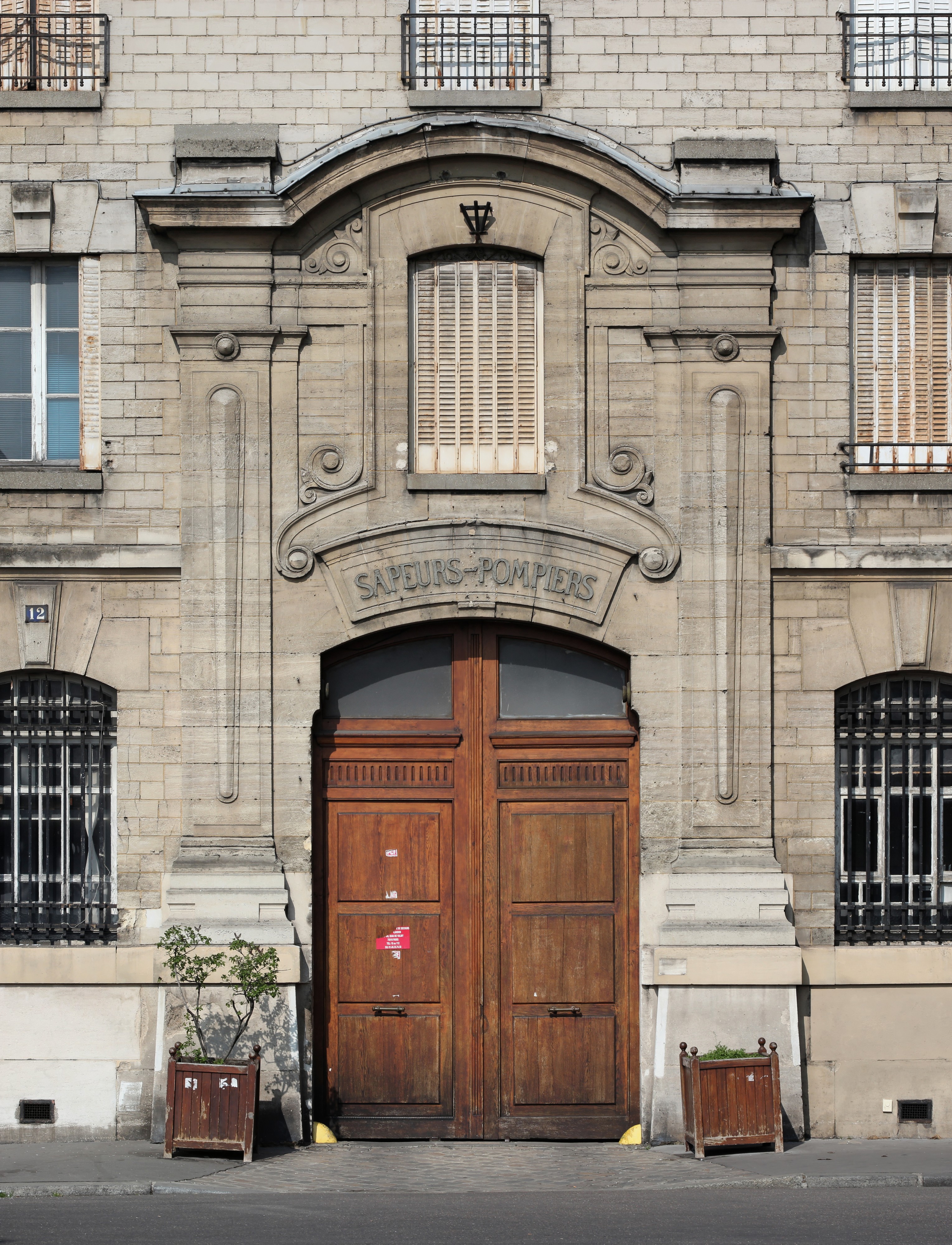Paris, caserne Château-Landon 03