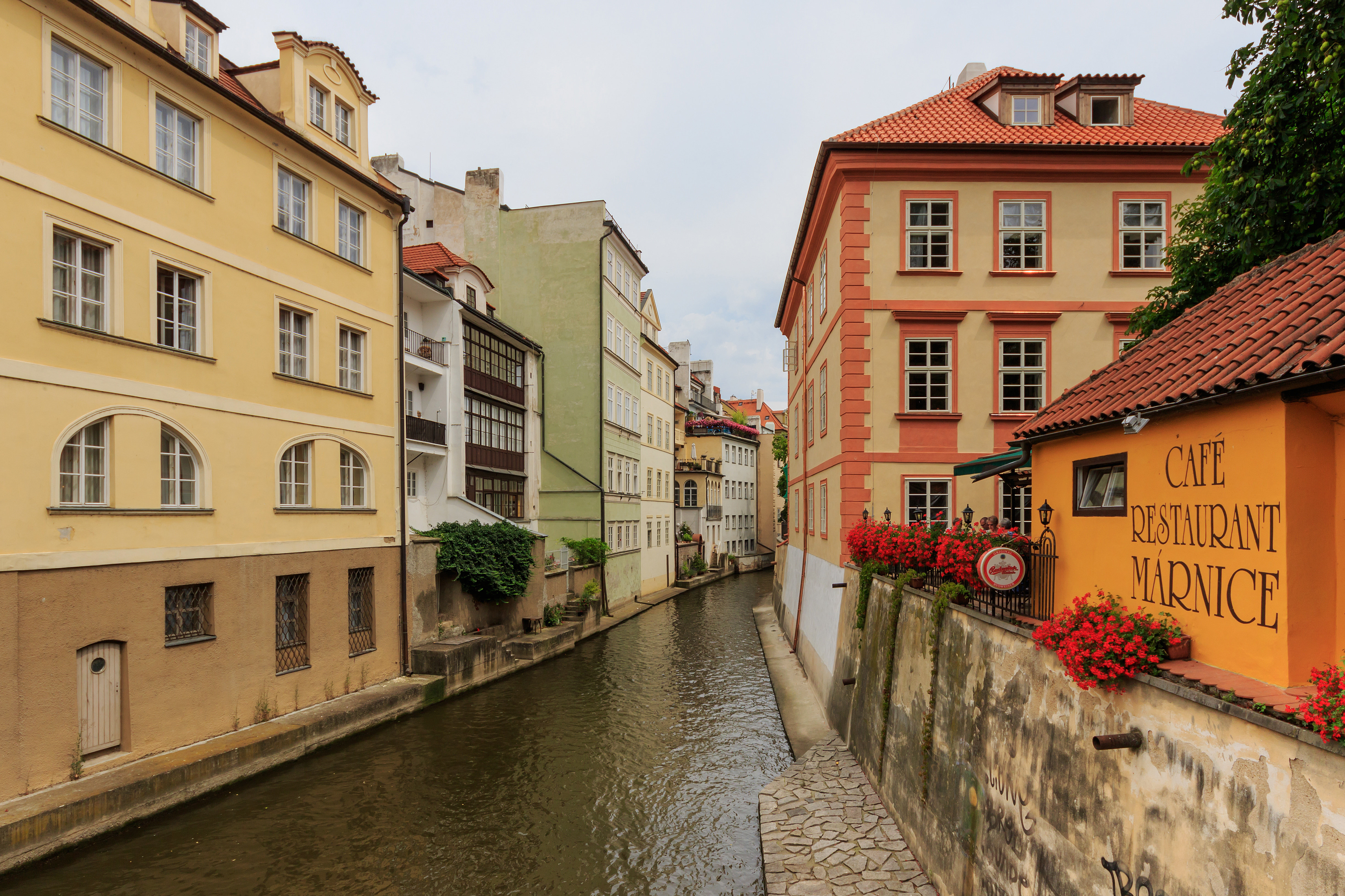 Prague 07-2016 Certovka