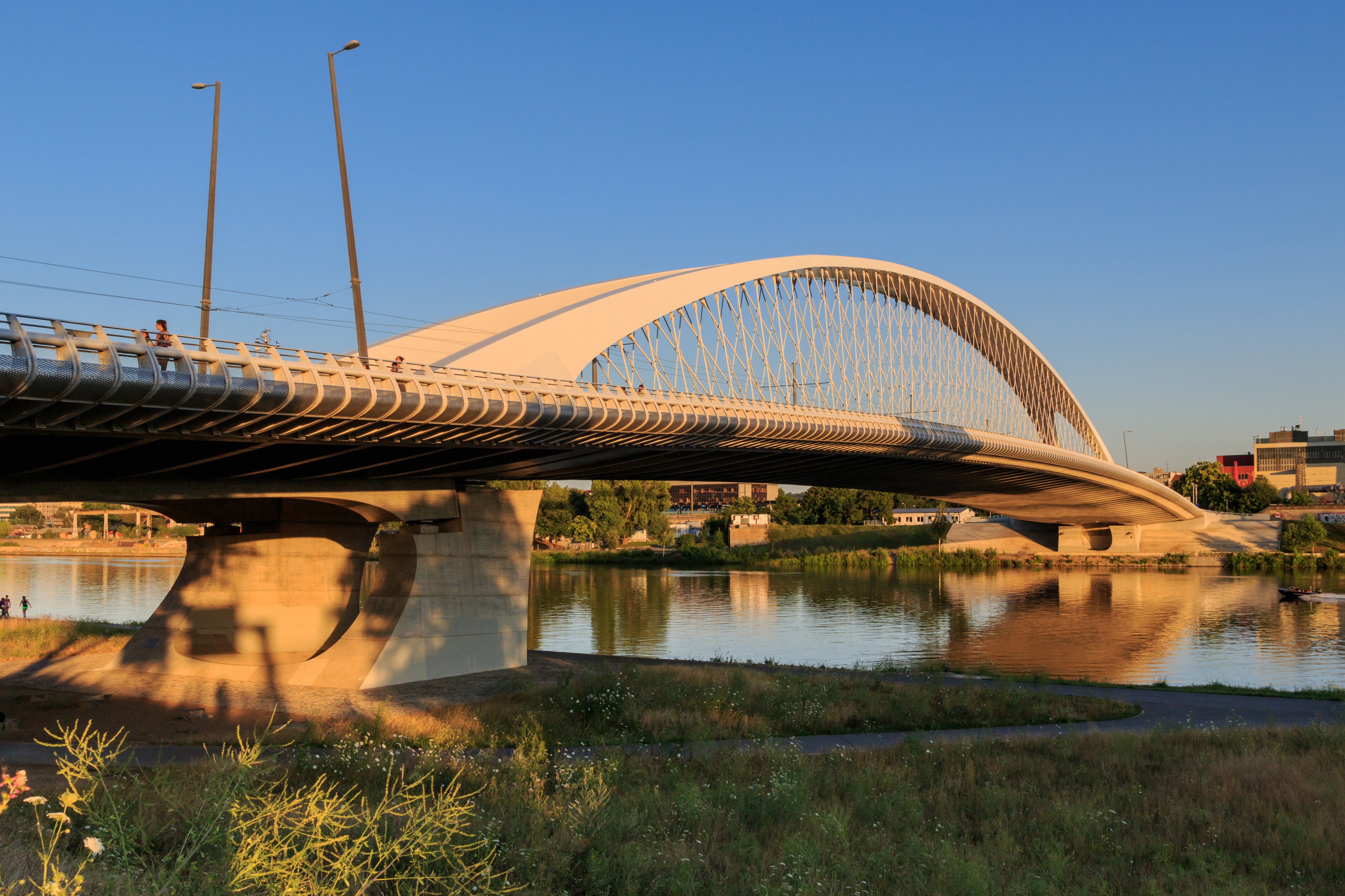 Prague 07-2016 Troja Bridge img1