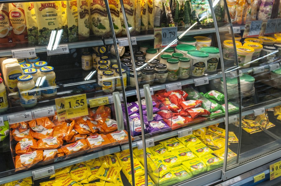 16-08-30-Mayonnaise-Supermarkt-Riga-RR2 3843