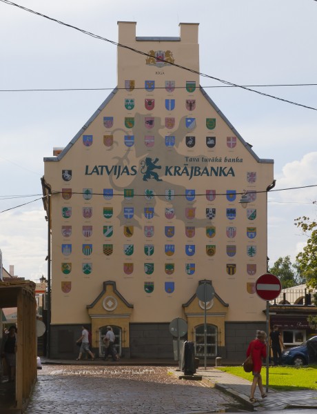 Edificios en Torna iela, Riga, Letonia, 2012-08-07, DD 04