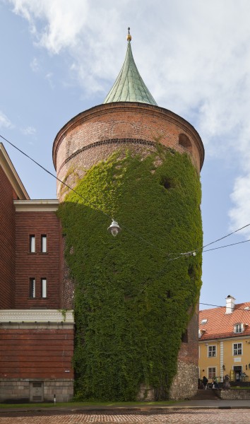 Torre del Polvorín, Riga, Letonia, 2012-08-07, DD 05