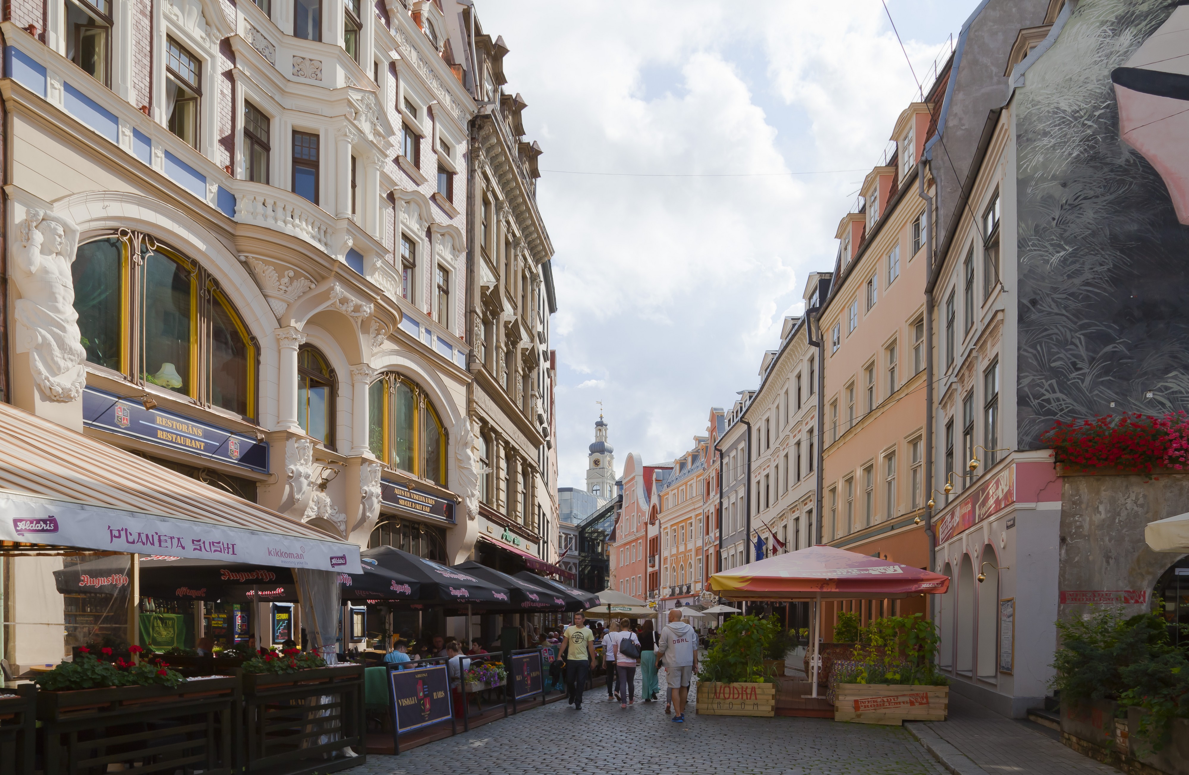 Calle Tirgonu iela, Riga, Letonia, 2012-08-07, DD 02