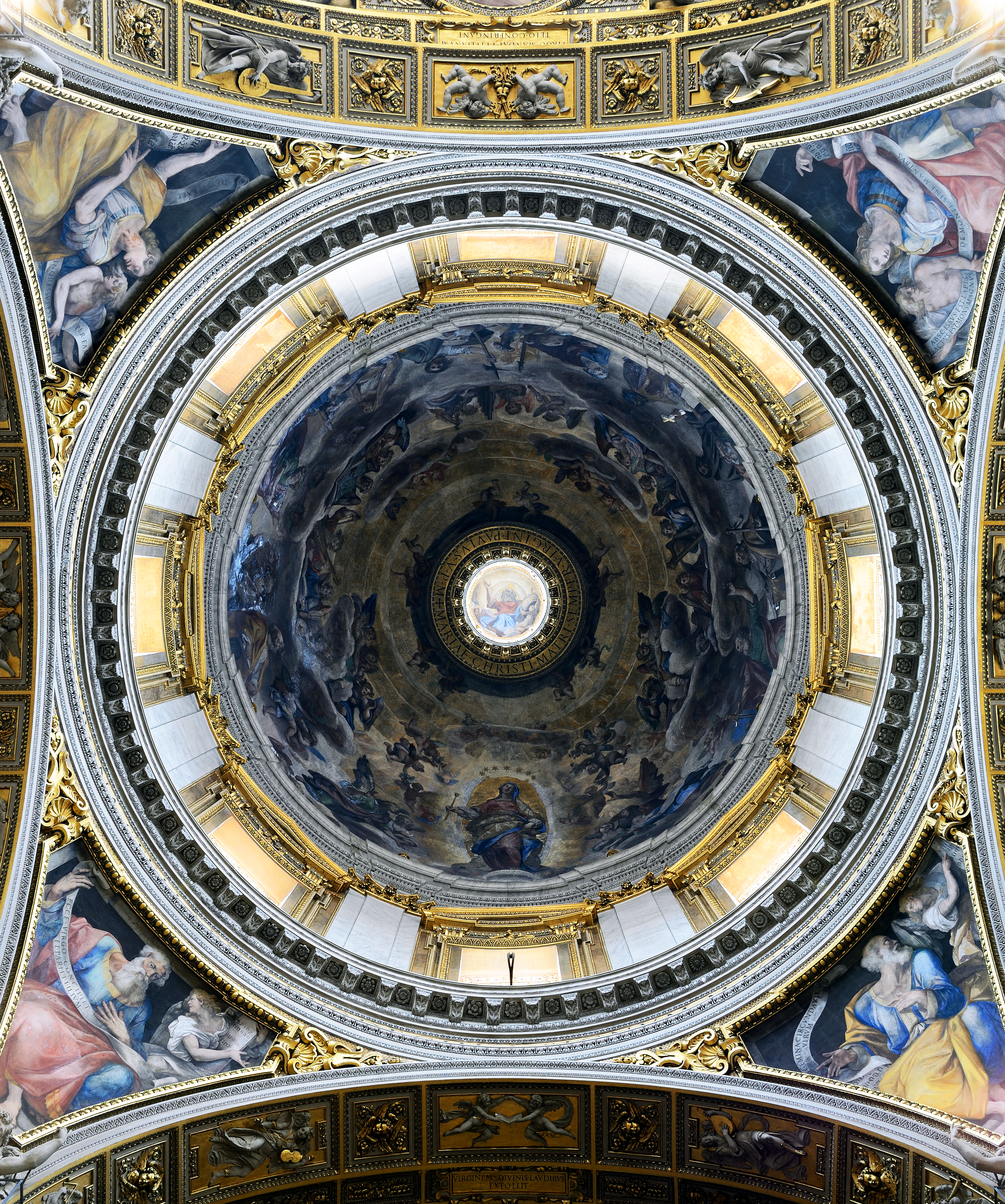 Interior of Santa Maria Maggiore (Rome) - Cappella Paolina