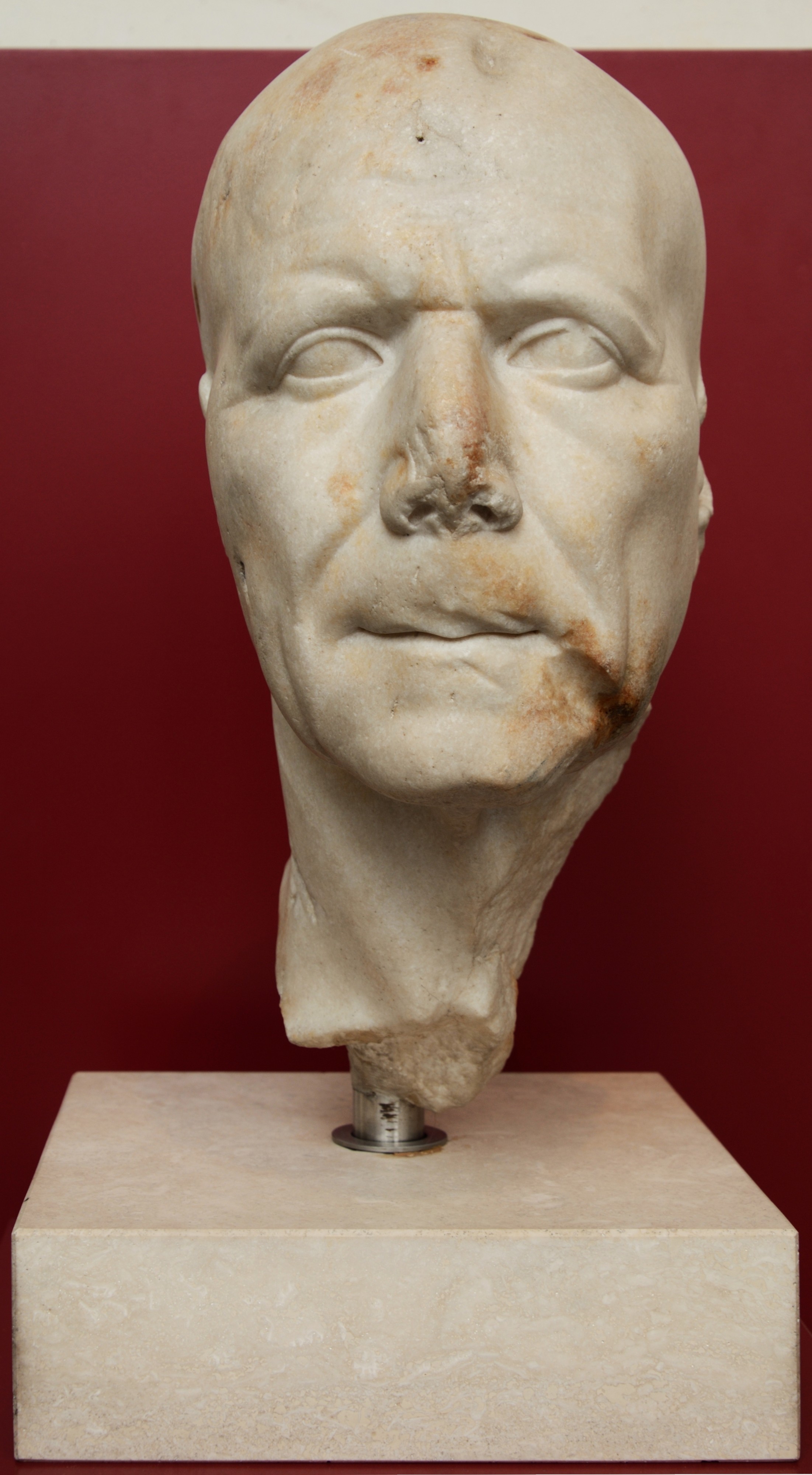 Head of priest of Isis in Palazzo Massimo alle Terme (Rome)