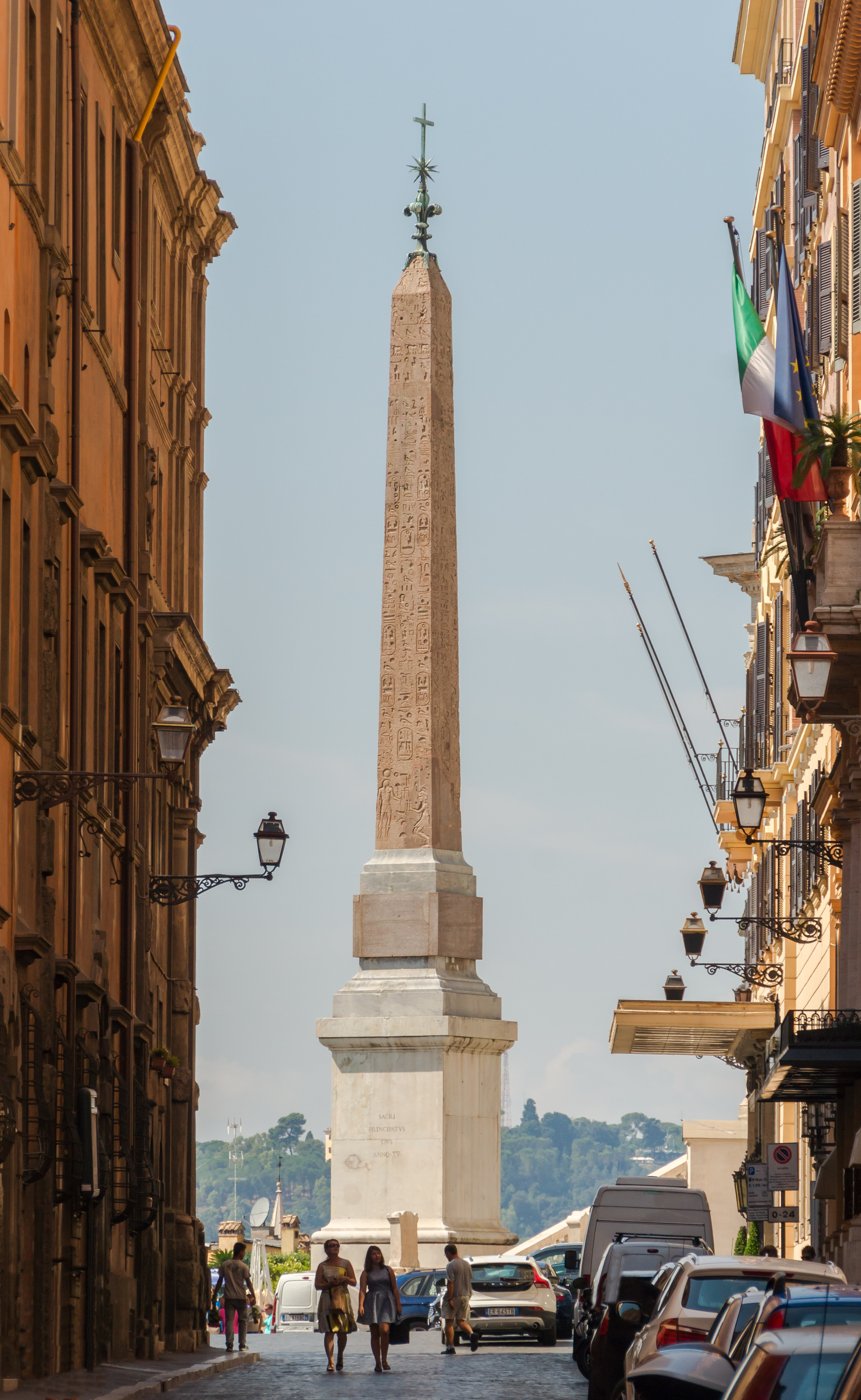 Via del Babuino, Obélisque Trinité-des-Monts, Rome, Italy