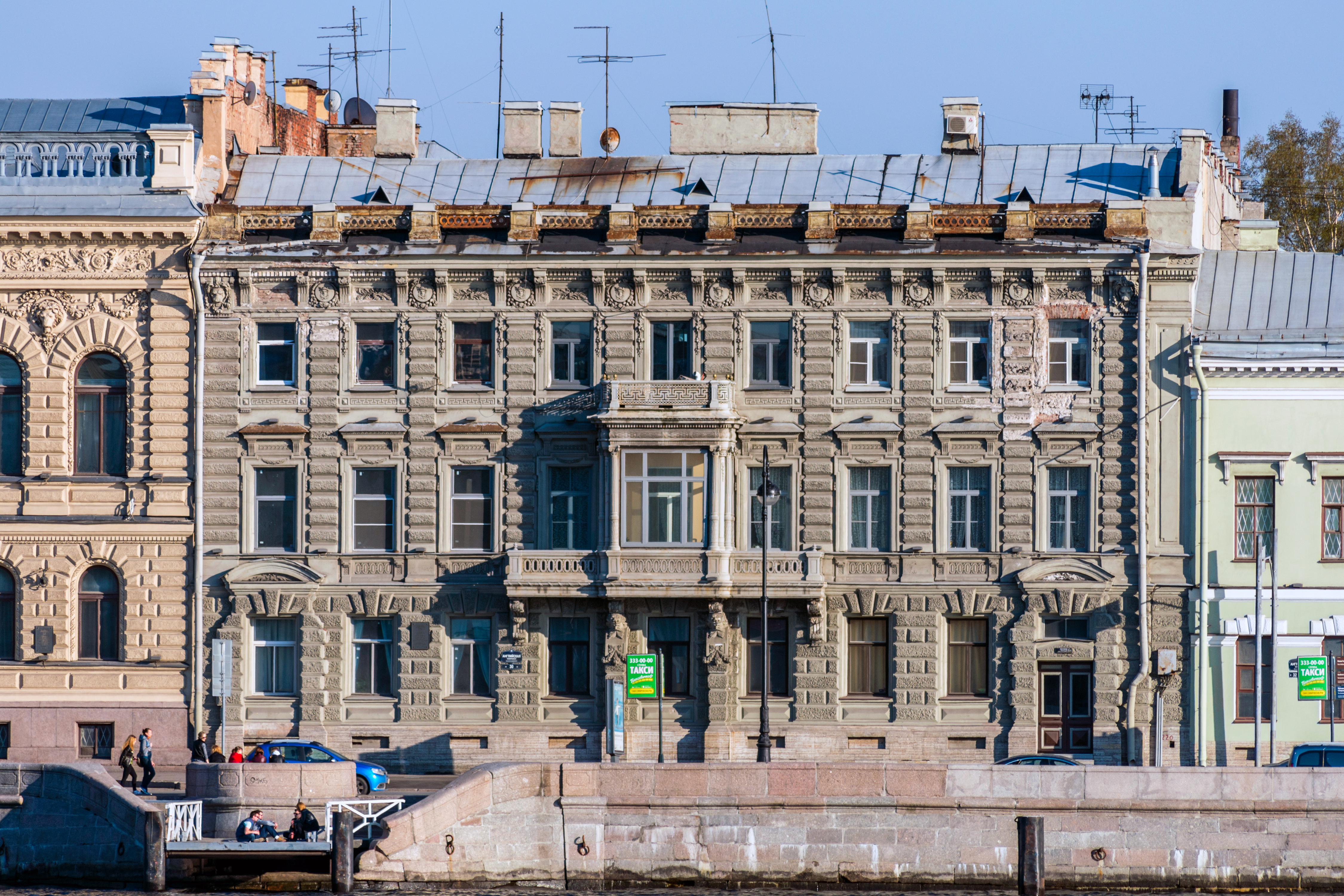 Angliyskaya Embankment SPB 30