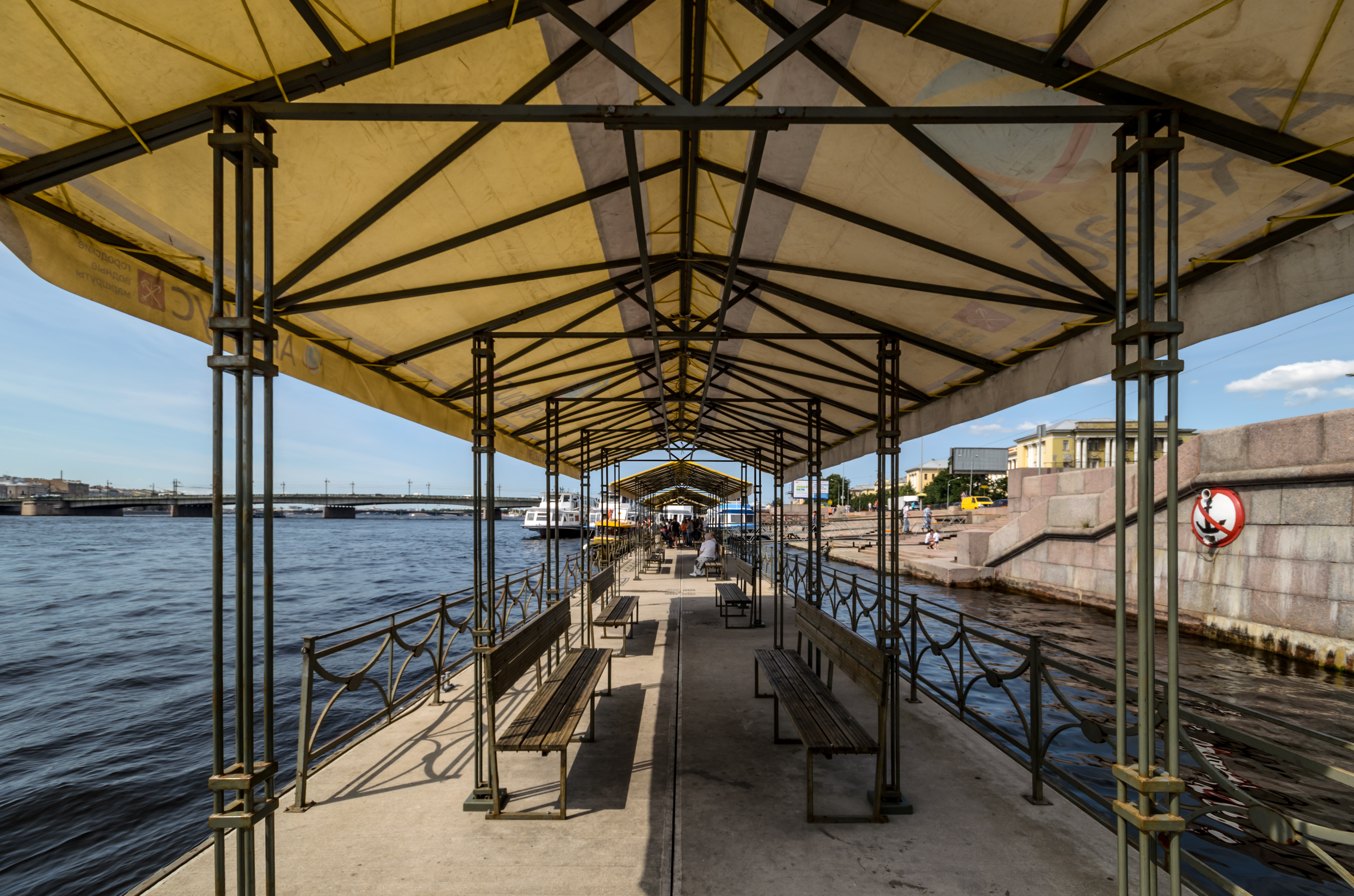 Aquabus stop in SPB 02