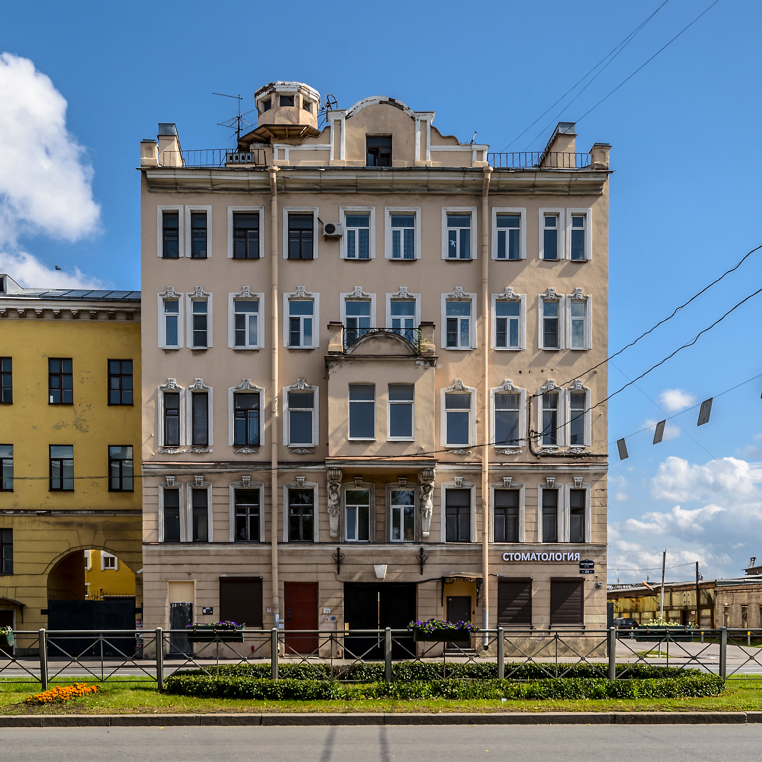 Ligovsky Avenue 228