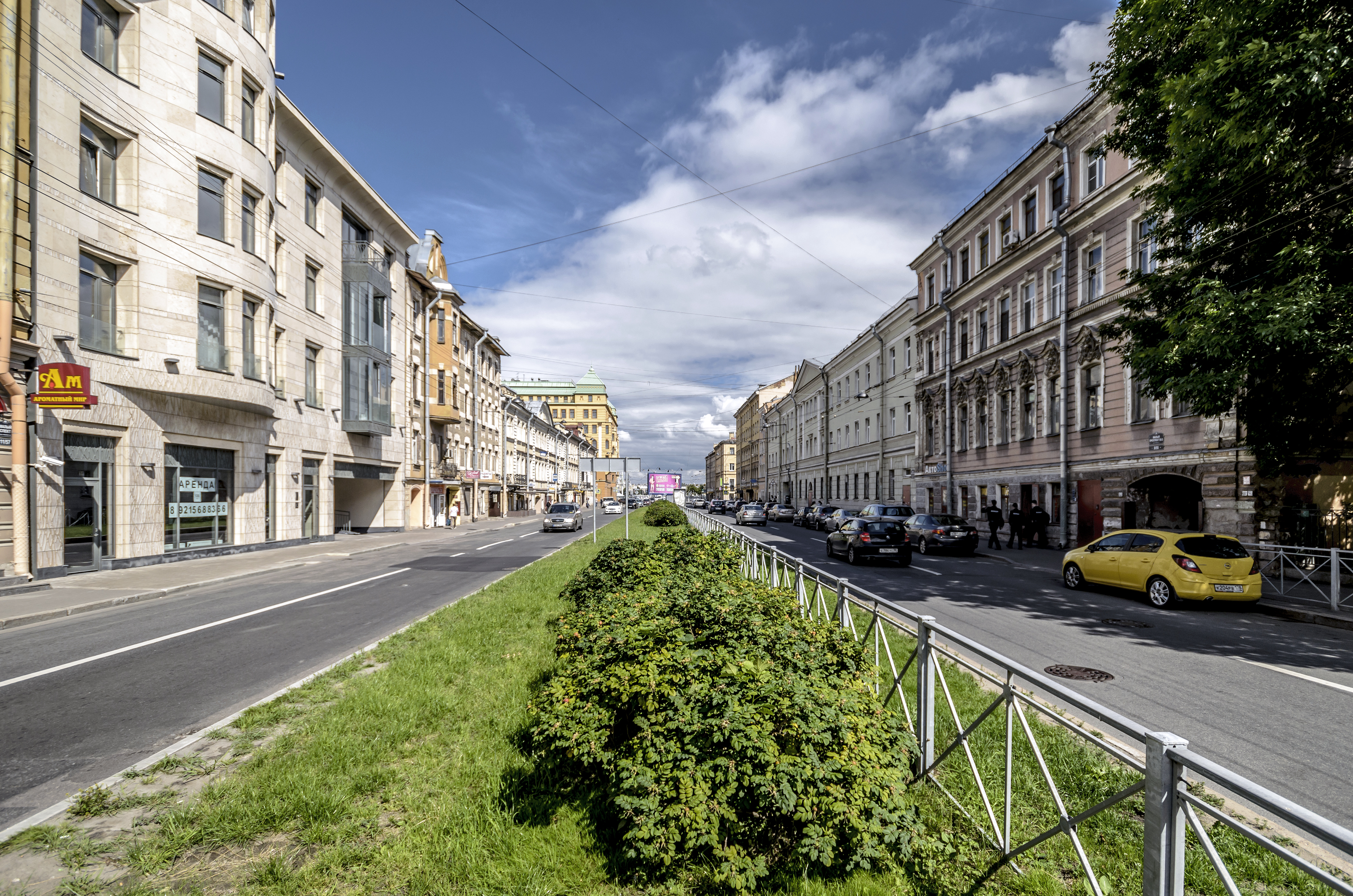 Maliy Avenue of Vasilievsky Island 01